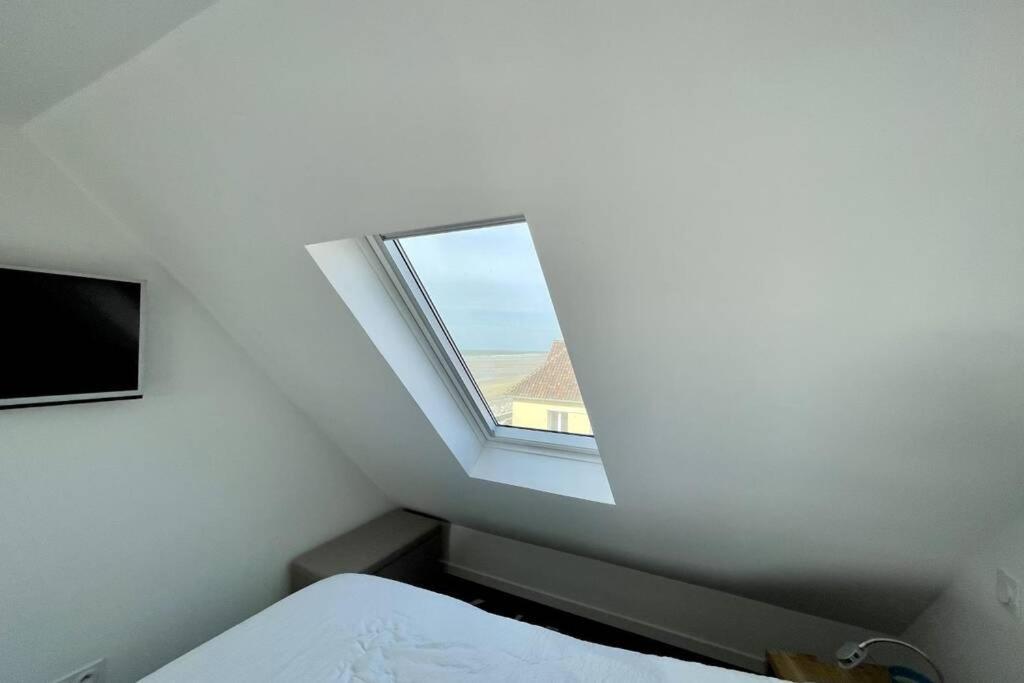 Ferienwohnung Duplex Avec Jacuzzi Vue Imprenable Sur La Baie De Wissant Exterior foto