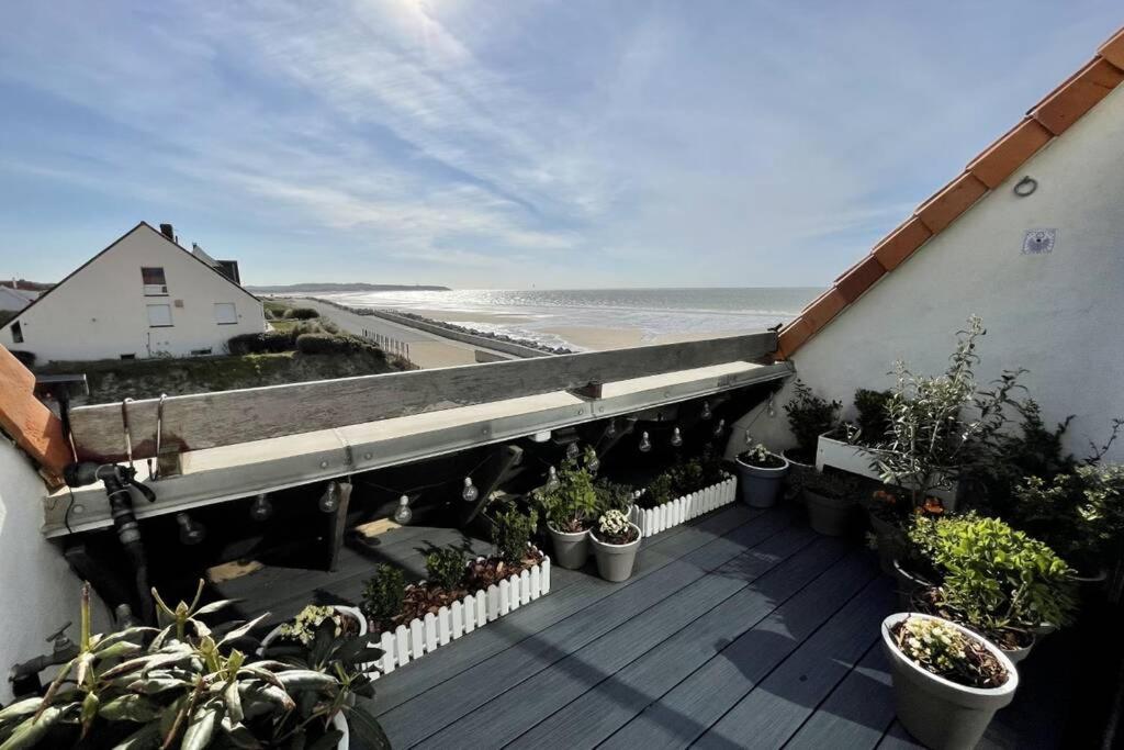 Ferienwohnung Duplex Avec Jacuzzi Vue Imprenable Sur La Baie De Wissant Exterior foto